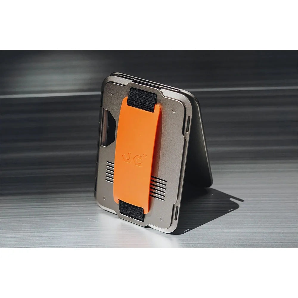UniCraft Magsafe Card Wallet ที่เก็บบัตรติดหลังมือถือ รองรับบัตรได้ถึง 8 ใบ