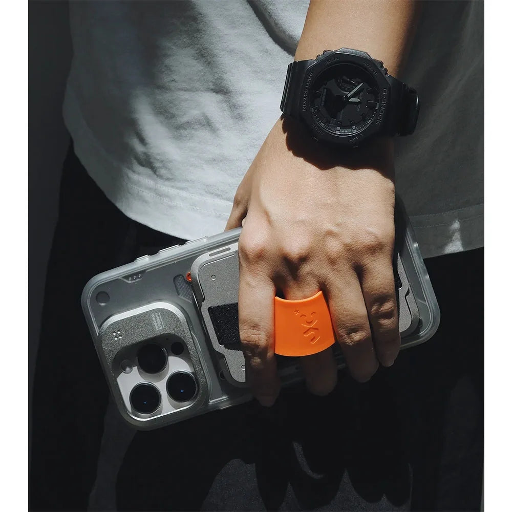 UniCraft Magsafe Card Wallet ที่เก็บบัตรติดหลังมือถือ รองรับบัตรได้ถึง 8 ใบ
