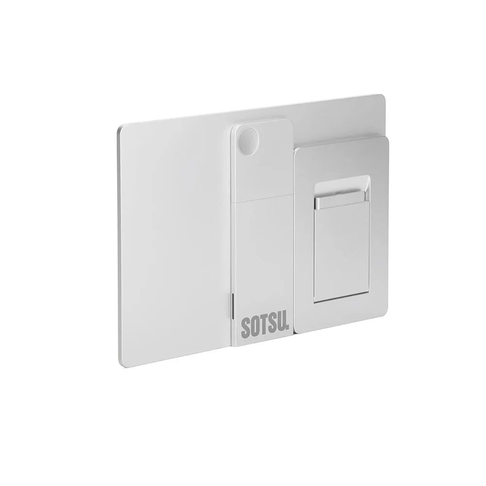SOTSU FlipAction Elite 16″ จอมอนิเตอร์สำหรับพกพา สว่าง 450 nits - สี Silver