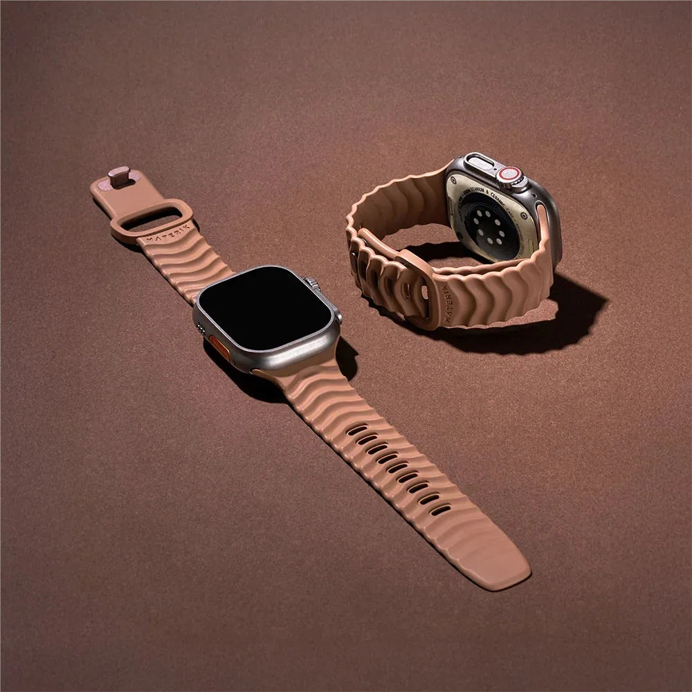 Materik FKM Ripple Band สายนาฬิกา สำหรับ Apple Watch Ultra 3 (49mm) / 42(3)/44/45/46/49mm