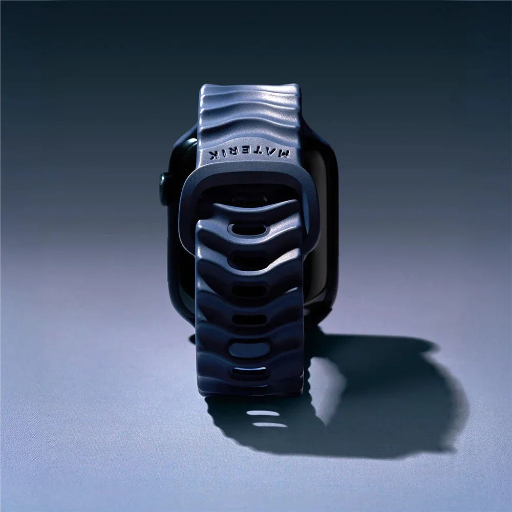 Materik FKM Ripple Band สายนาฬิกา สำหรับ Apple Watch Ultra 3 (49mm) / 42(3)/44/45/46/49mm