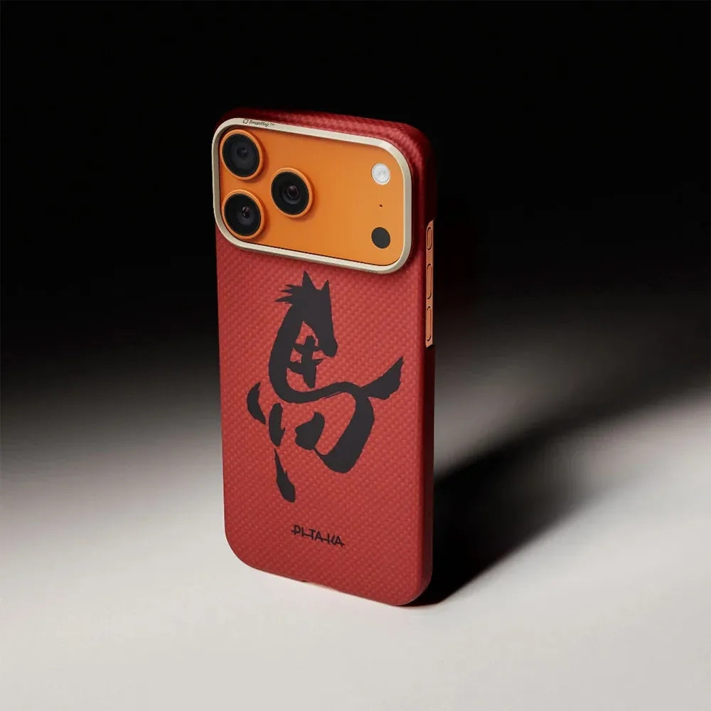 Pitaka Ink Horse Painting Edge Case (PitaTap™) เคสสำหรับ 17 Pro /17 Pro Max - สี Cinnabar