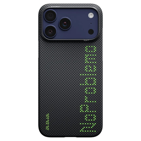 Pitaka Ultra-Slim Case เคสเรืองแสงเส้นใยอะรามิดพรีเมียม สำหรับ 17 Pro /17 Pro Max - สี NoProblemo