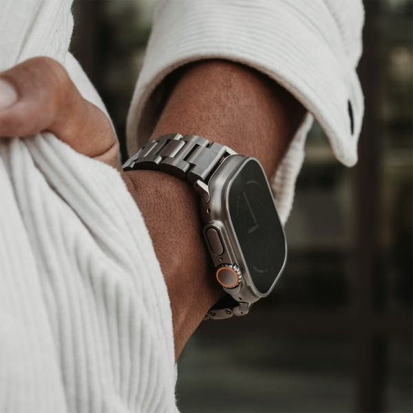 Sandmarc Titanium (Grade 5) สายนาฬิกา สำหรับ Apple Watch Ultra 1/2 ขนาด 49mm.