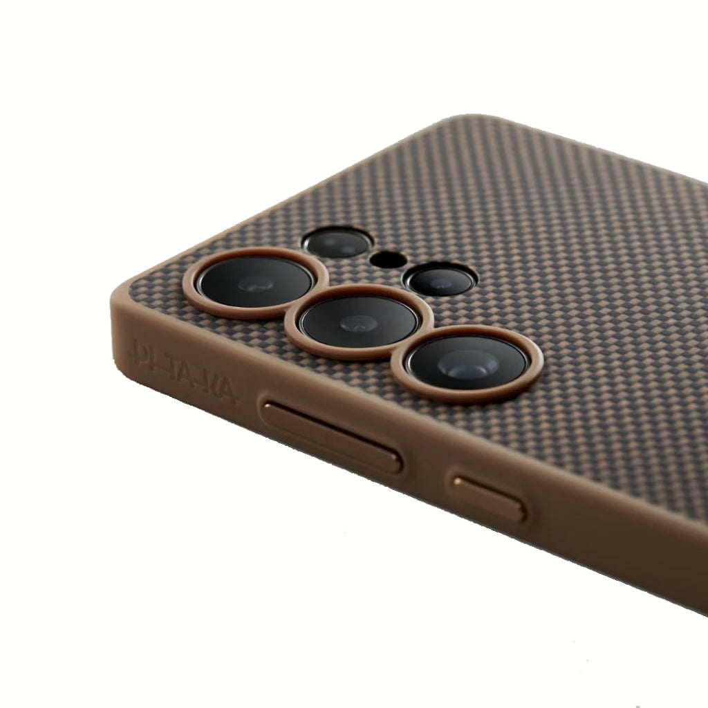 Pitaka PIN Button เคสเส้นใยอะรามิดระดับพรีเมียม Samsung Galaxy S25 Ultra - สี Black/Gold