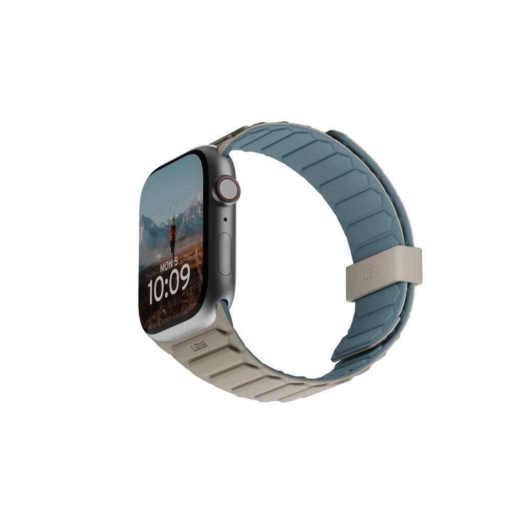 UAG Pathfinder สายนาฬิกาสำหรับ Apple Watch - สี Dune/Cloud Blue รับประกัน 1 ปี